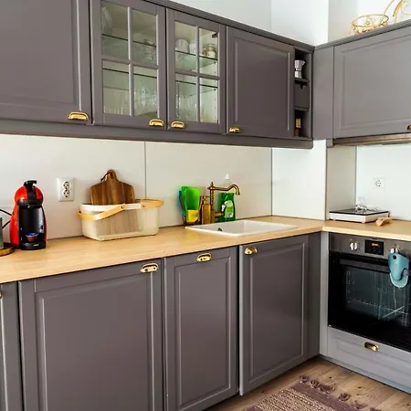 Apartment Large Stylish 2-bedroom Near Road, 5 Min To Gondola & Bar Street Bansko