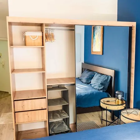 Apartament Large Stylish 2-bedroom Near Road, 5 Min To Gondola & Bar Street *